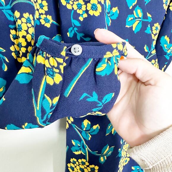 J Crew Blue Golden Floral Wrap Dress in 365 Crepe Size 6 NWT - Picture 5 of 9